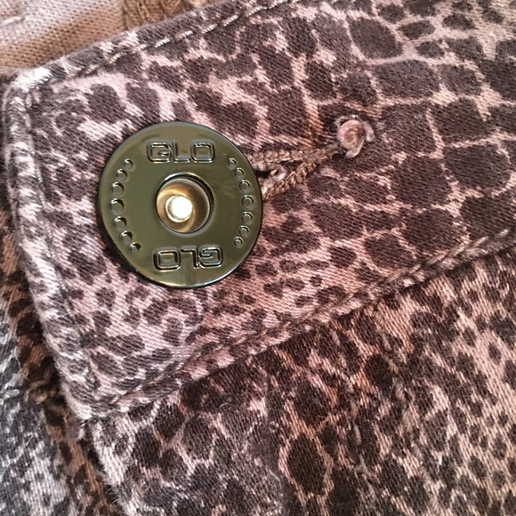 🥝 Snake Skin Pattern Denim - Picture 8 of 8